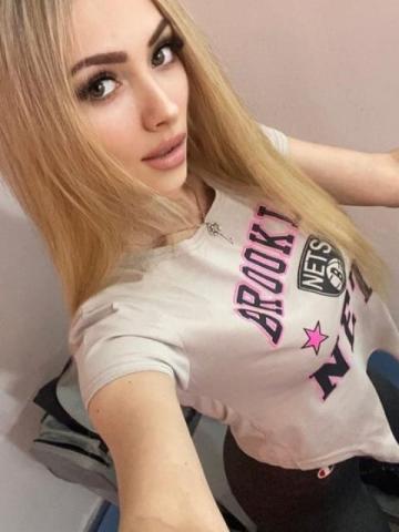 Одетта Горячая Студентка фото 2